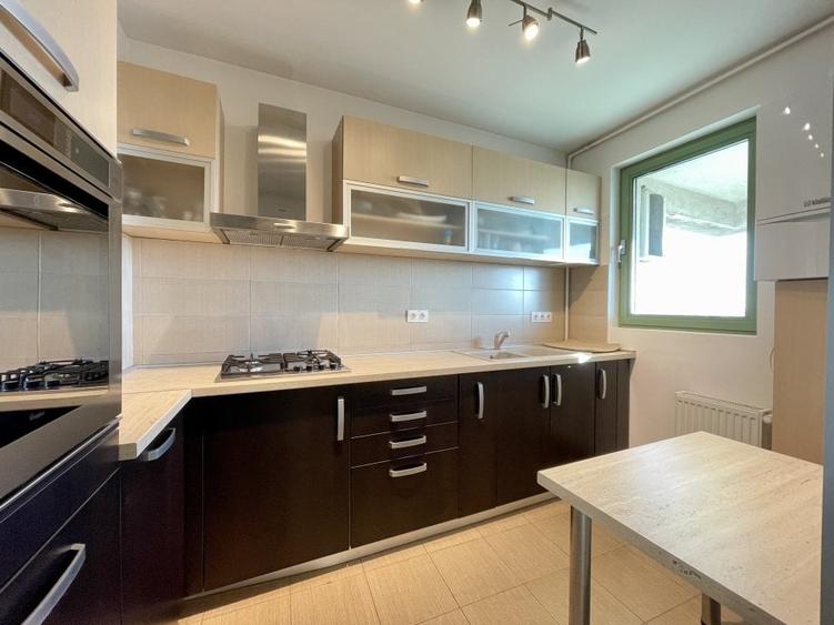 Apartament cu 2 camere decomandat, mobilat în Parcul Circului