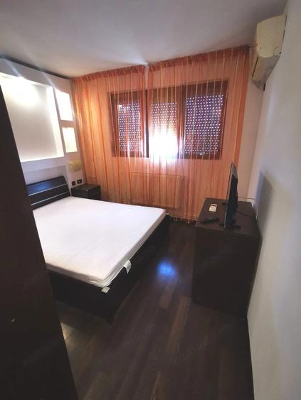 Apartament cu 2 camere decomandat în Micro 21
