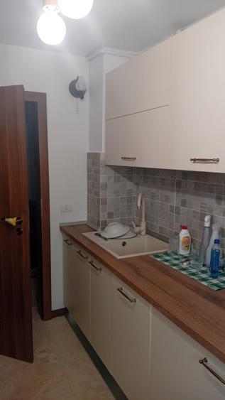 Apartament cu 2 camere decomandat, mobilat în City Park Mall