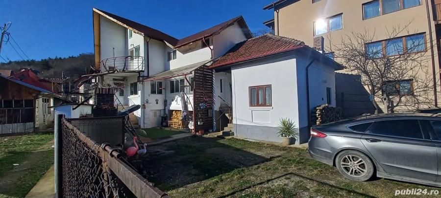 Casă cu 6 camere cu Teren 400 Mp în Călimănești