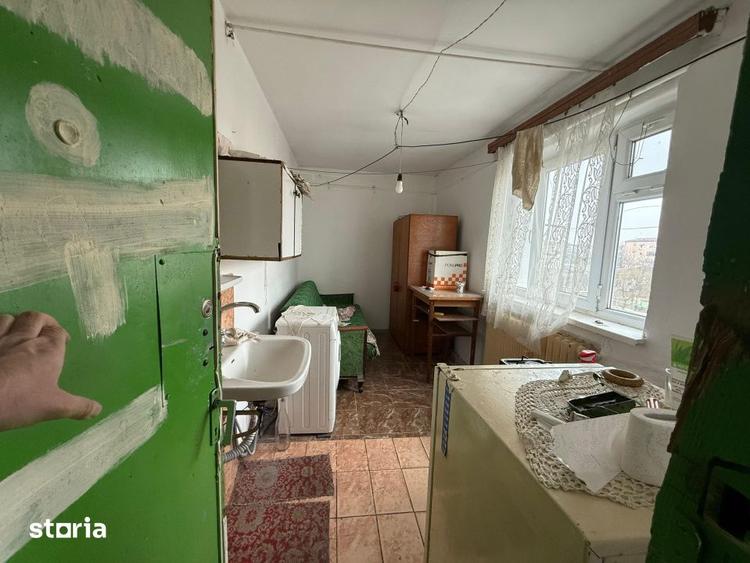 Garsonieră, mobilată în Valea Rosie