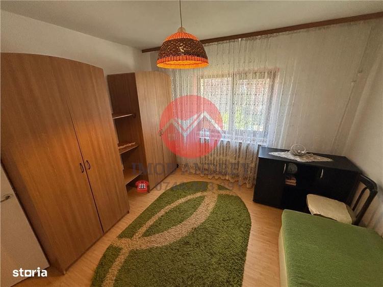 Apartament cu 2 camere decomandat în E3