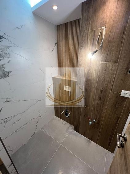 Apartament cu 3 camere decomandat în Complex Studențesc