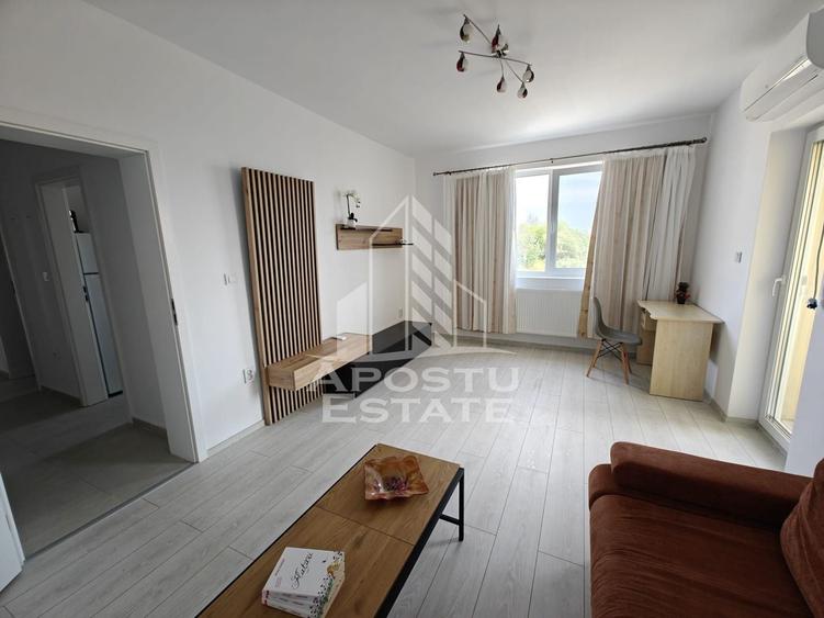 Apartament cu 2 camere decomandat în Giroc