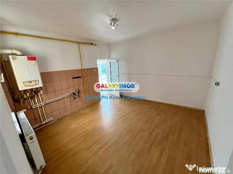 Casă cu 2 camere cu Teren 142 Mp în Sud