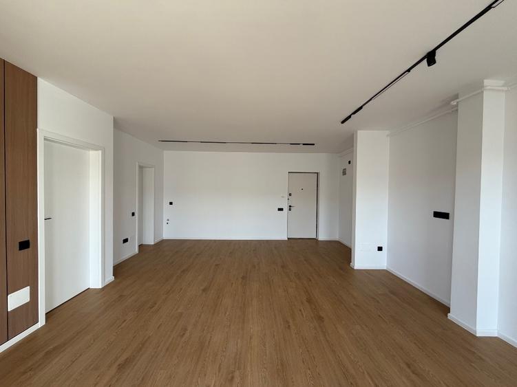 Apartament cu 2 camere decomandat în Florești