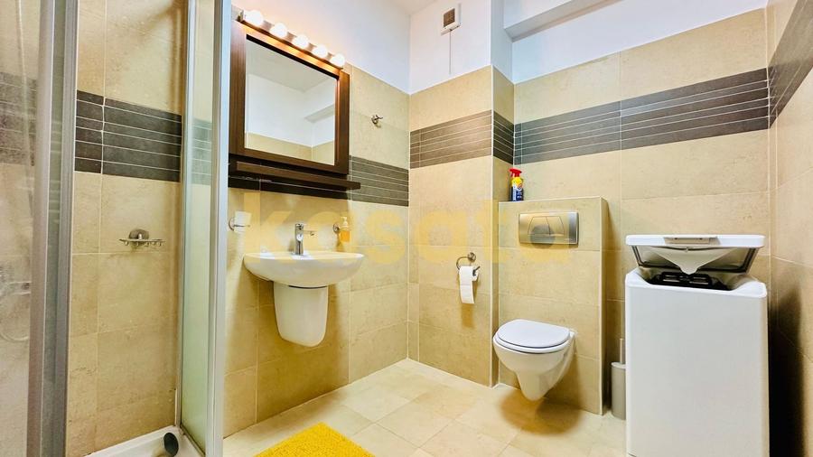 Apartament cu 2 camere semidecomandat, mobilat în Central