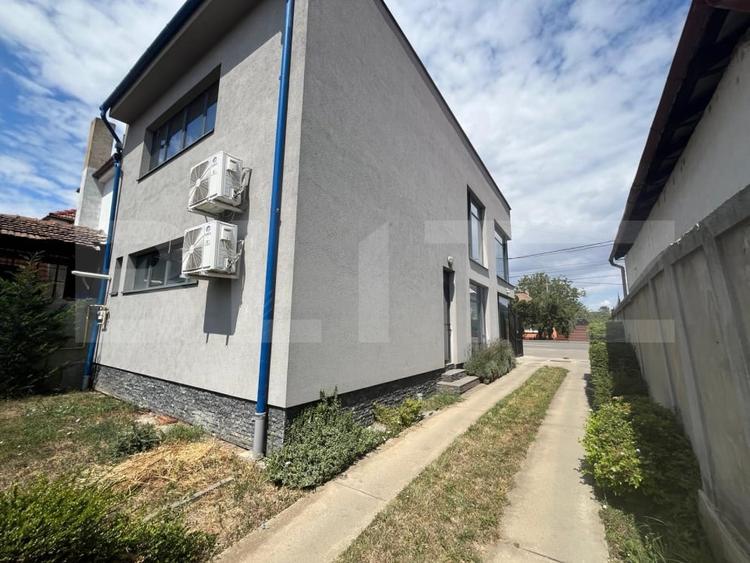 Spațiu comercial, de 226 mp, în Episcopia Bihorului