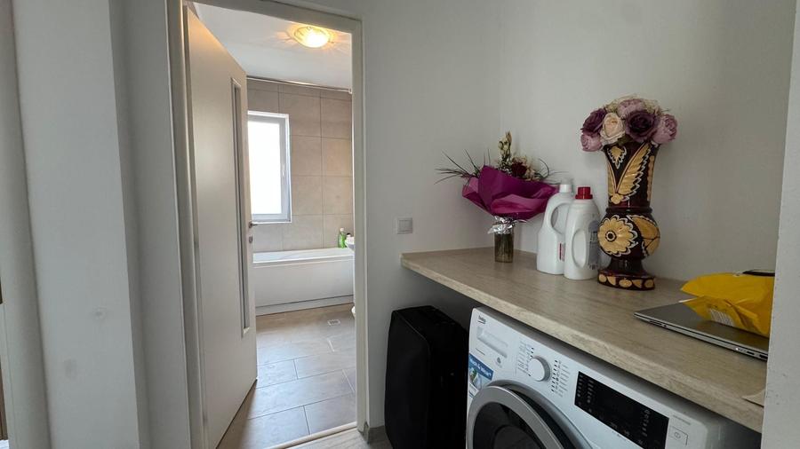 Apartament cu 2 camere, mobilat în Giroc