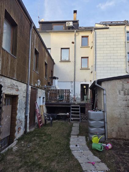 Casă cu 4 camere în Felnac