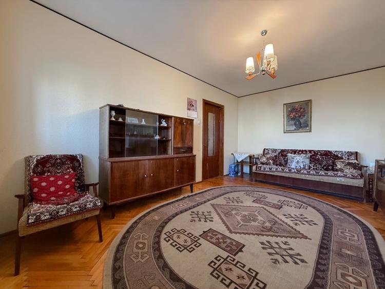 Apartament cu 2 camere decomandat în Tomis Nord