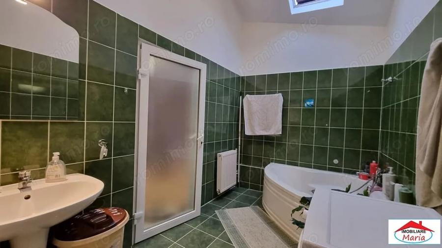 Casă cu Teren 350 Mp în Titulescu