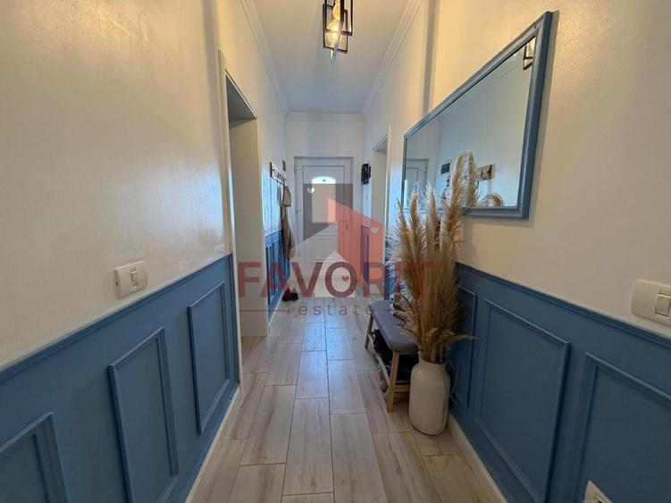 Duplex cu 3 camere cu Canalizare în Sânandrei