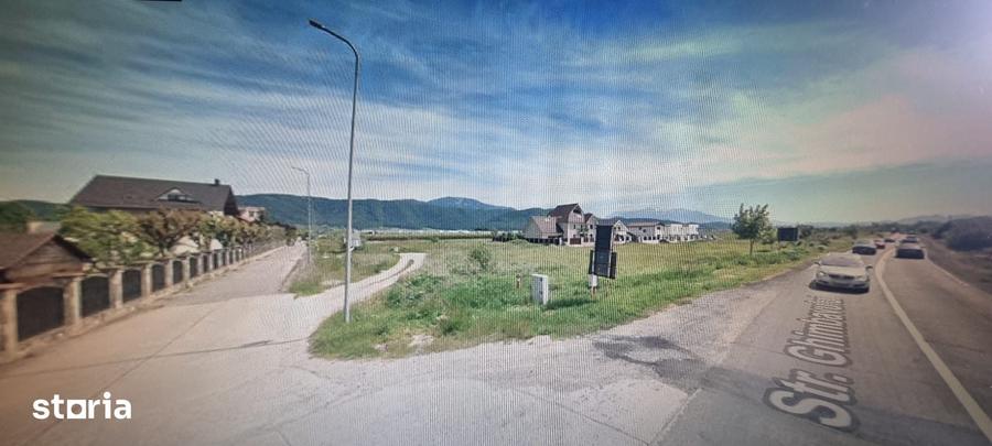 Teren de 18500 mp, în Cristian