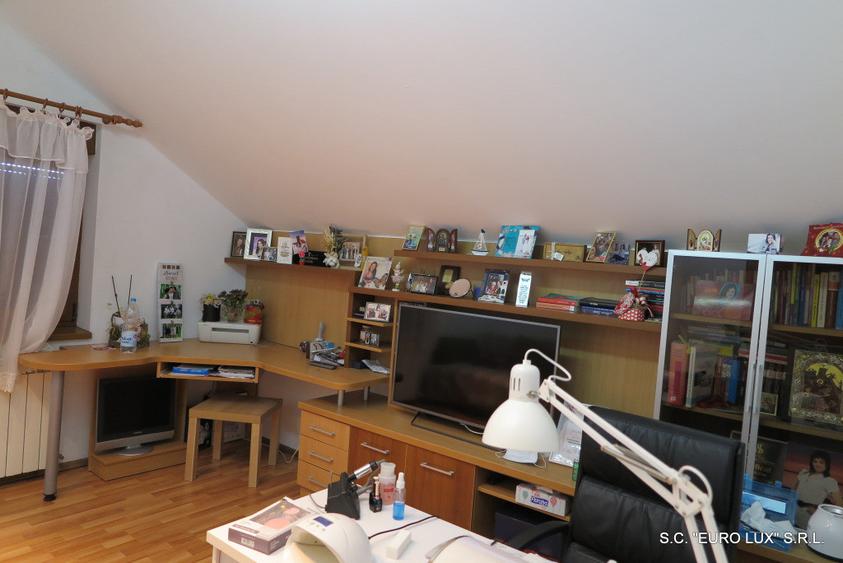 Vila P + M - Zona Aradul Nou - 1