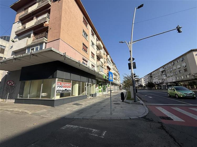 Spațiu comercial, de 98 mp, în Ultracentral