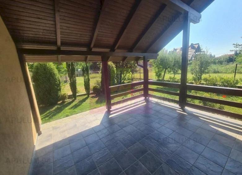 Casă cu 6 camere cu Teren 950 Mp în Liceul Militar