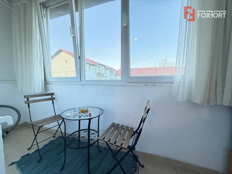 Apartament cu 3 camere decomandat, mobilat în Bucovina