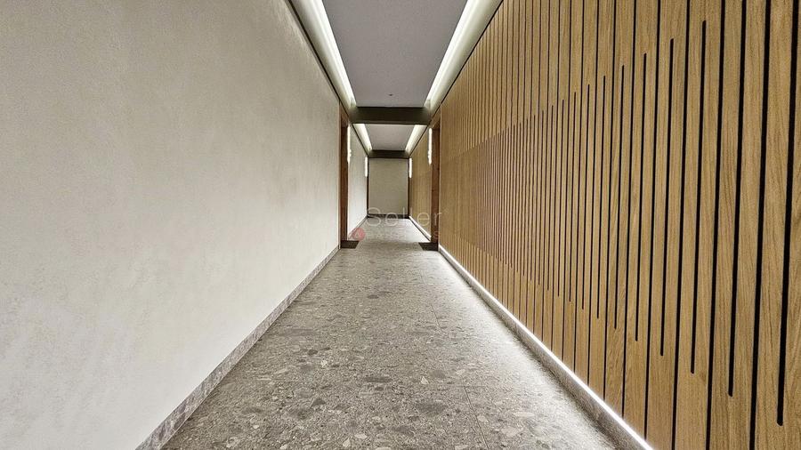 Garsonieră decomandată în Brașovul Vechi