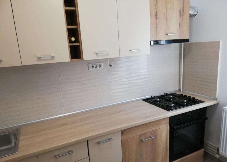 Apartament cu 2 camere semidecomandat, mobilat în Tomis I