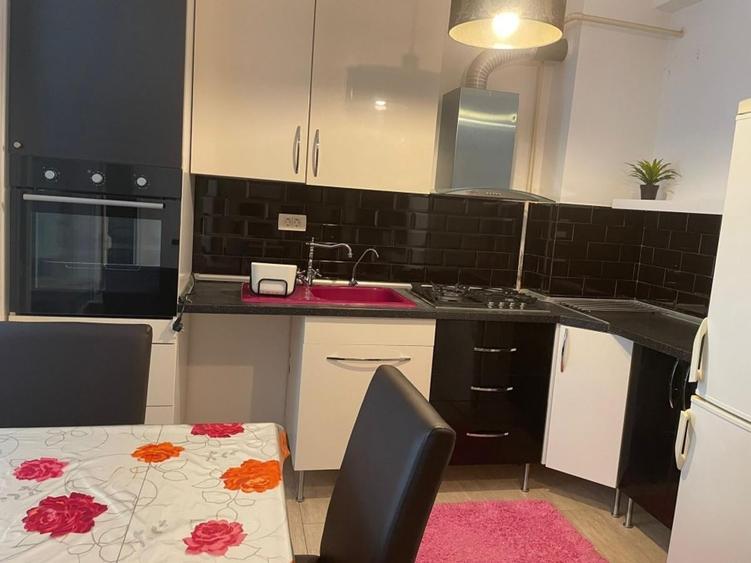 Apartament cu 2 camere decomandat în Militari