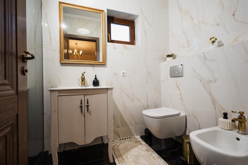 Duplex cu 4 camere cu Teren 175 Mp în Florești