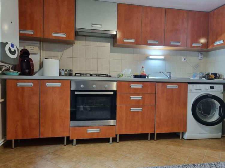 Apartament cu 2 camere decomandat în Lăpuș