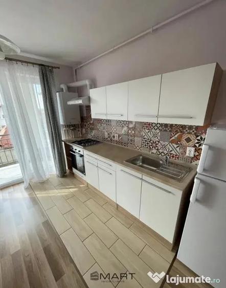 Apartament cu 2 camere decomandat în Lazaret