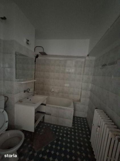 Apartament cu 3 camere în Coiciu
