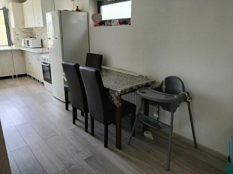 Casă individuală cu 2 camere cu Teren 1568 Mp în Roata de Jos
