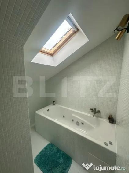 Casă cu 5 camere cu Teren 1600 Mp în Central