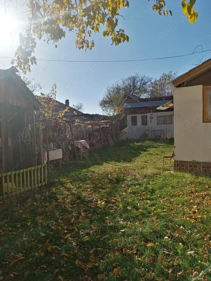 Casă cu 2 camere în Central