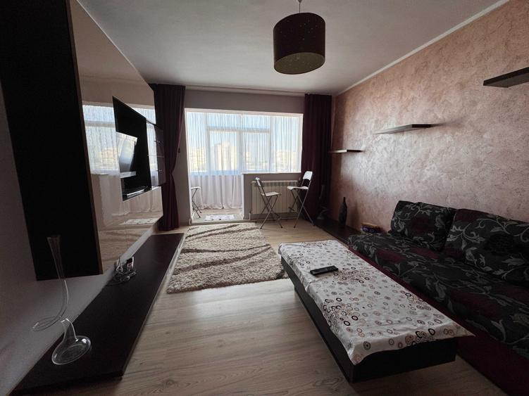 inchiriez apartament doua camere decomandat - 4