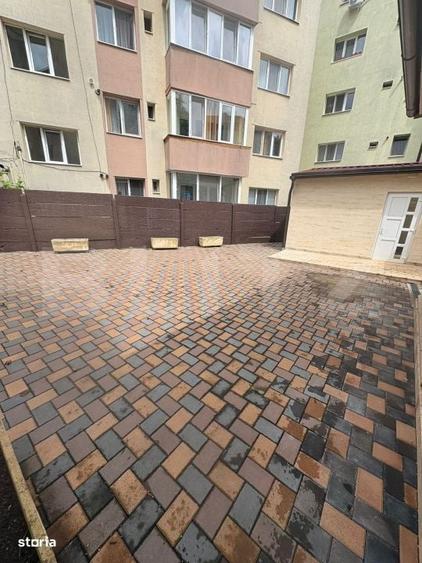 Spațiu comercial, de 330 mp, în Ștefan cel Mare
