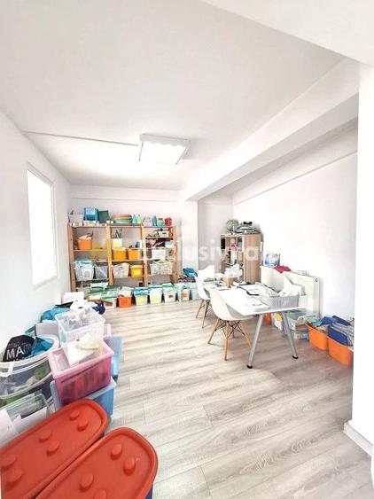 Spațiu comercial, de 255 mp, în Banat