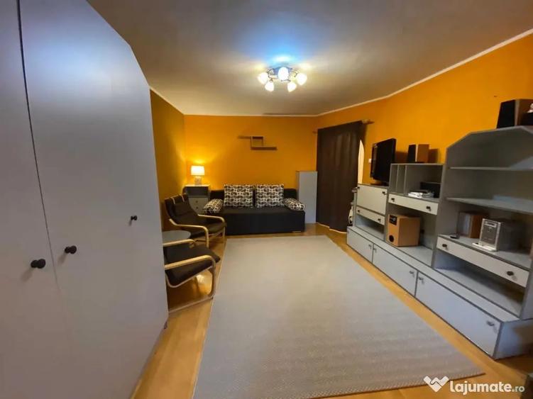 Garsonieră în Câmpia Libertății