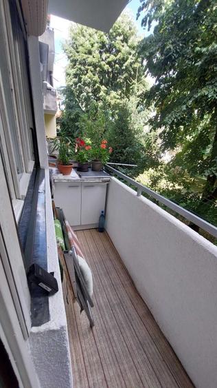 Apartament cu 3 camere decomandat în Dacia