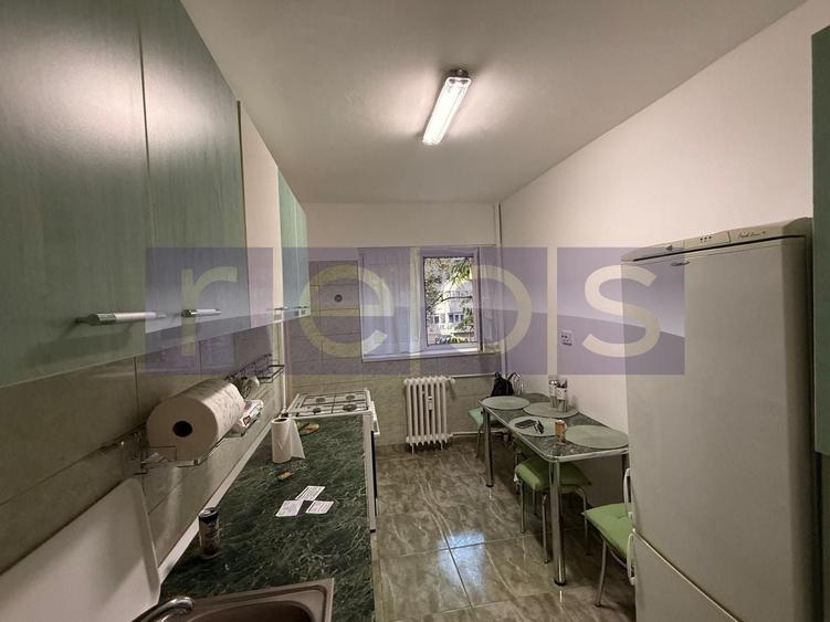 Apartament cu 3 camere în Basarabia