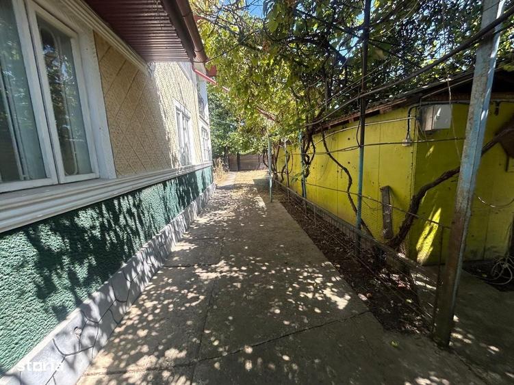 Casă cu 4 camere în Central