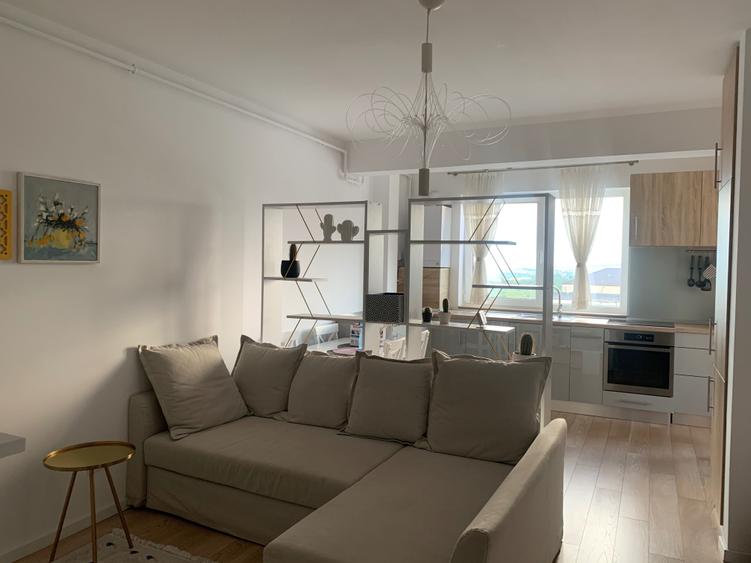 Apartament cu 2 camere semidecomandat în Calea Turzii