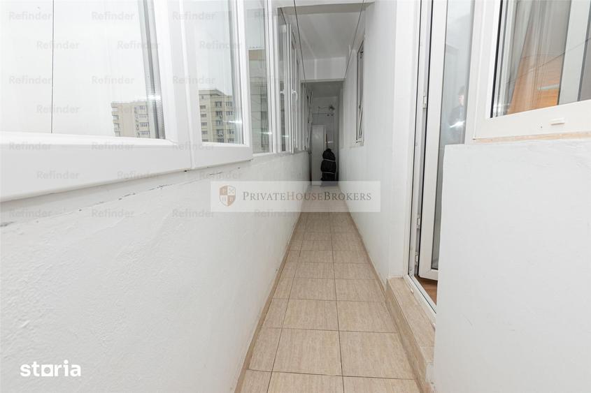 Apartament cu 3 camere decomandat, mobilat în Tei