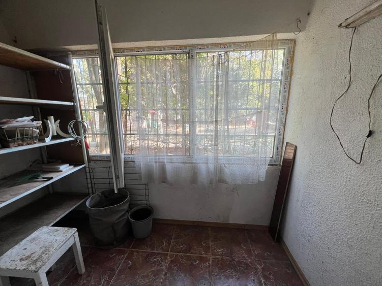 Apartament cu 3 camere decomandat în Brazda lui Novac