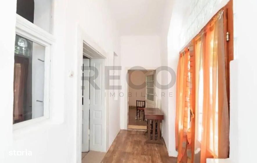 Casă cu 4 camere în Tămășeu