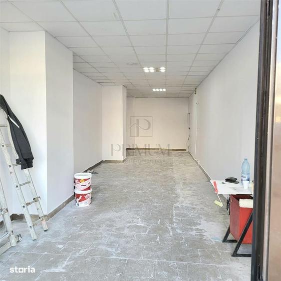 Spațiu comercial, de 65 mp, în Semicentral