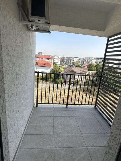 Garsonieră decomandată în Berceni