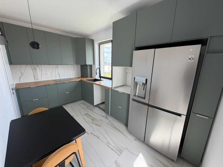 Apartament cu 2 camere decomandat, mobilat în Giroc