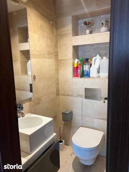 Apartament cu 4 camere în Central
