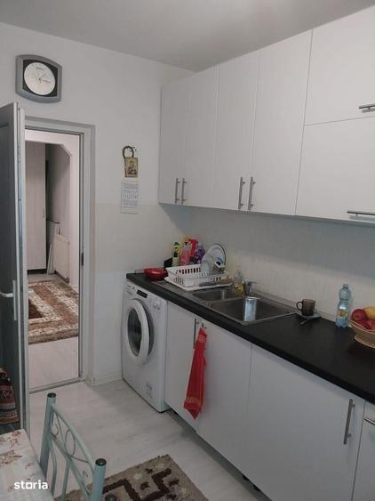Apartament cu 2 camere decomandat în Răcădău