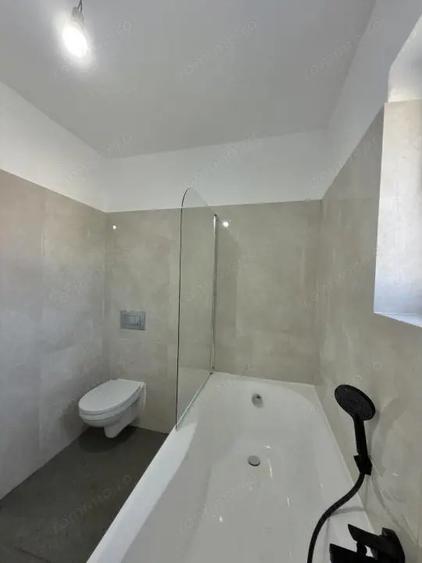 Casă cu 3 camere cu Canalizare în Utvin