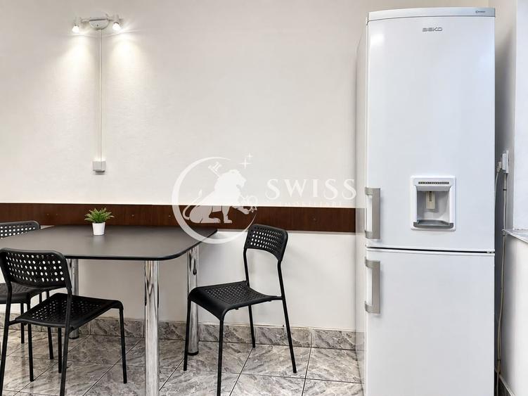 Apartament cu 3 camere decomandat, mobilat în Zorilor